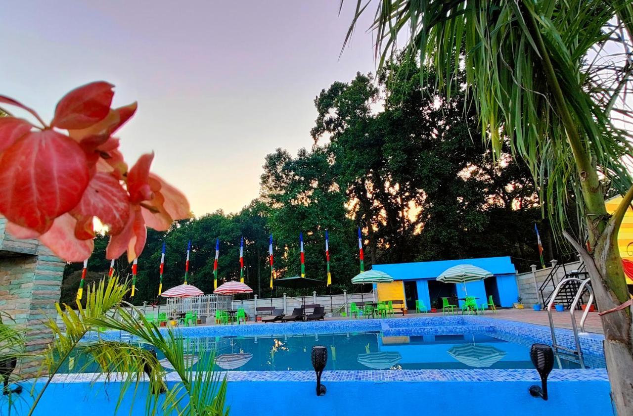 Green Vista Resort Chālsa Εξωτερικό φωτογραφία