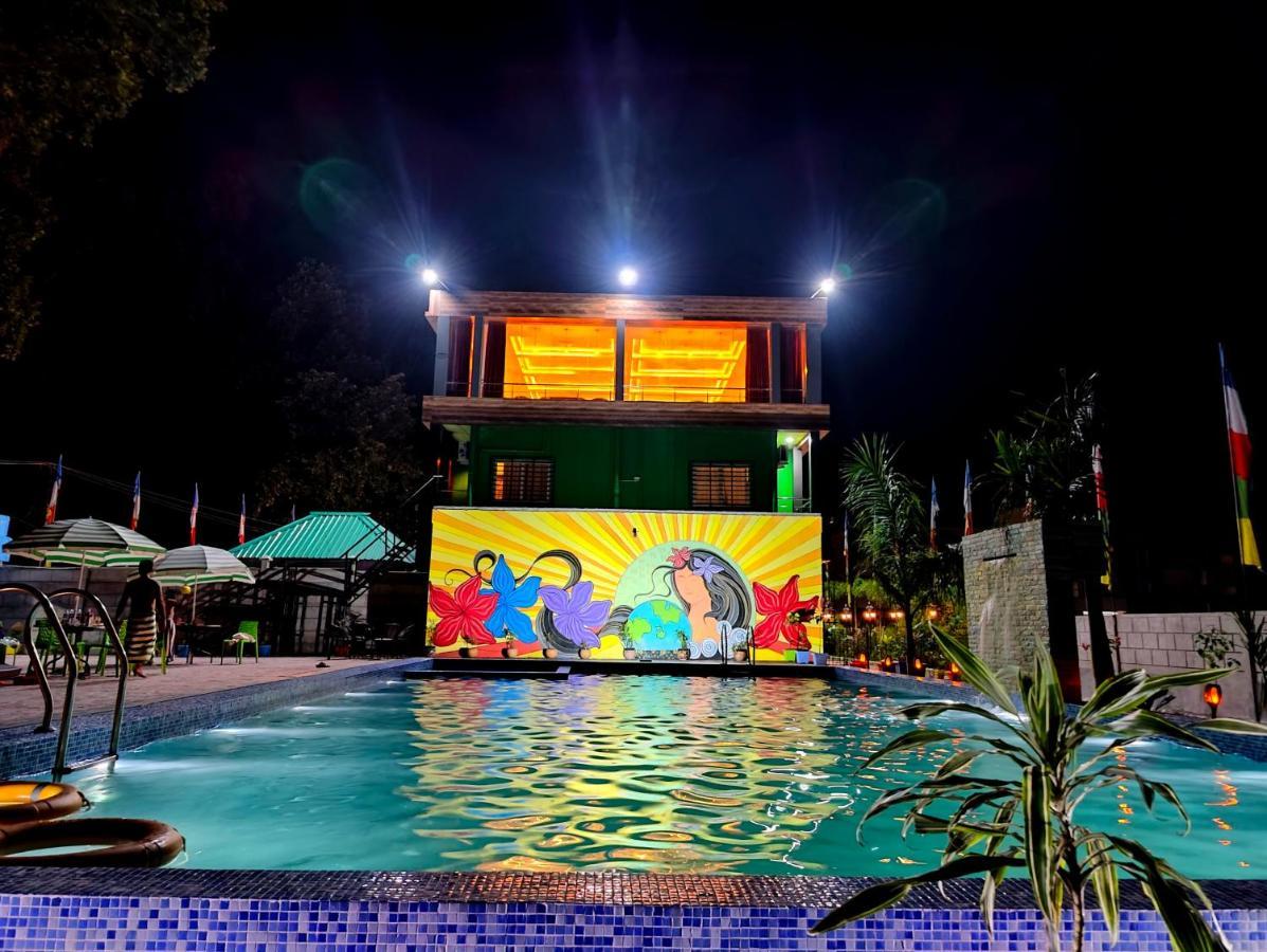Green Vista Resort Chālsa Εξωτερικό φωτογραφία